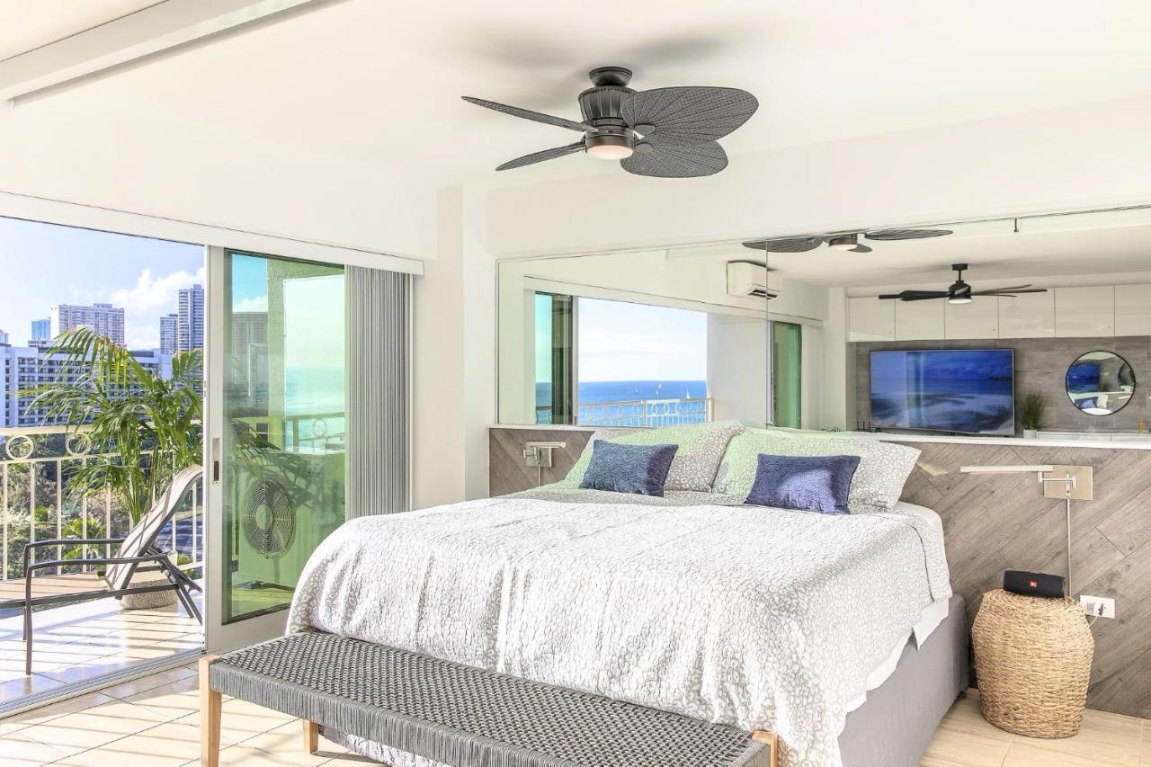 Waikiki Shore 1116 Beachfront Honolulu Dış mekan fotoğraf